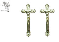 Ornamental Jesus Cross Funeral Crucifix Ukuran 44,8 × 20,8cm, Golden Plastic Casket Cross