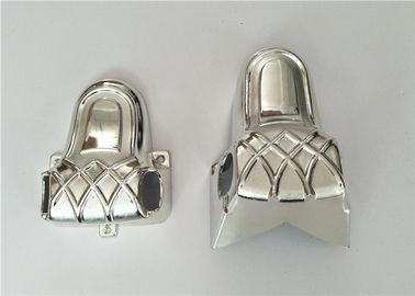Bahan Plastik ABS Silver Casket Corners Casket Hardware Dengan Metal Bars